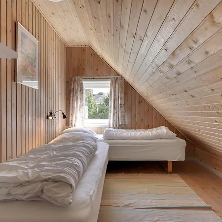 Urda - 1km From The Sea By Interhome *