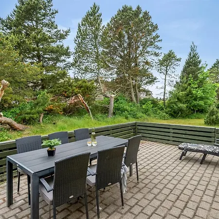 Urda - 1km From The Sea By Interhome *
