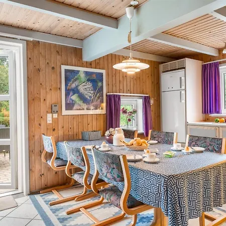 Urda - 1km From The Sea By Interhome *