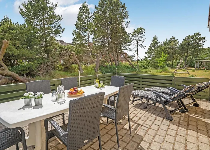 度假居 Urda - 1km From The Sea By Interhome *