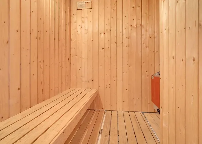 Urda - 1km From The Sea By Interhome *